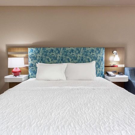 Hampton Inn Biloxi-Ocean Springs Екстер'єр фото