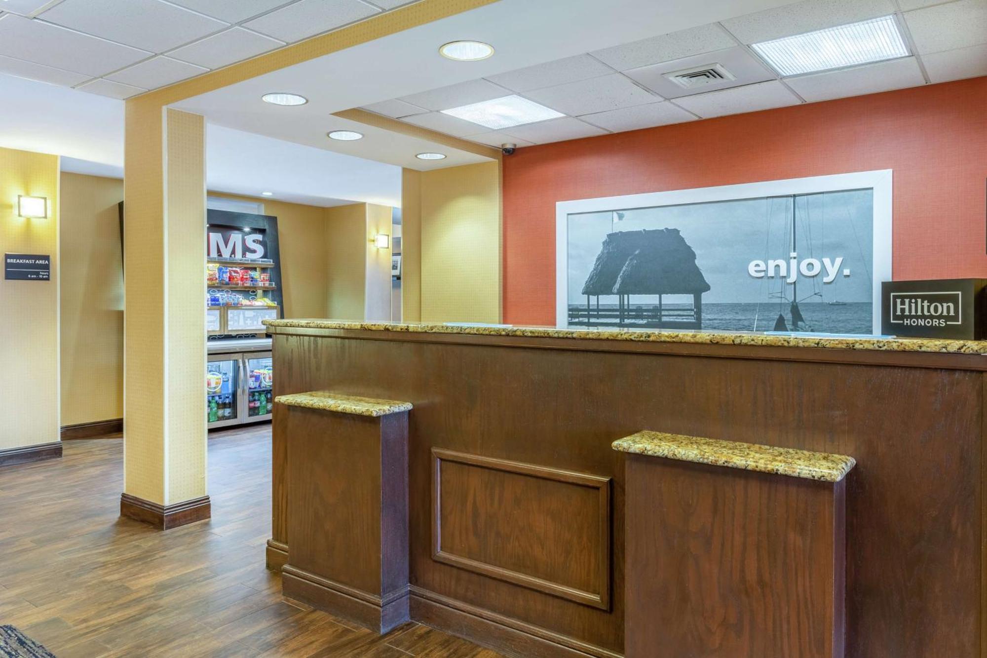 Hampton Inn Biloxi-Ocean Springs Екстер'єр фото